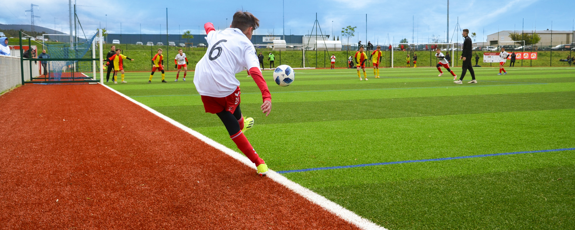 Terrain de foot rénové - Plan de relance dans les communes